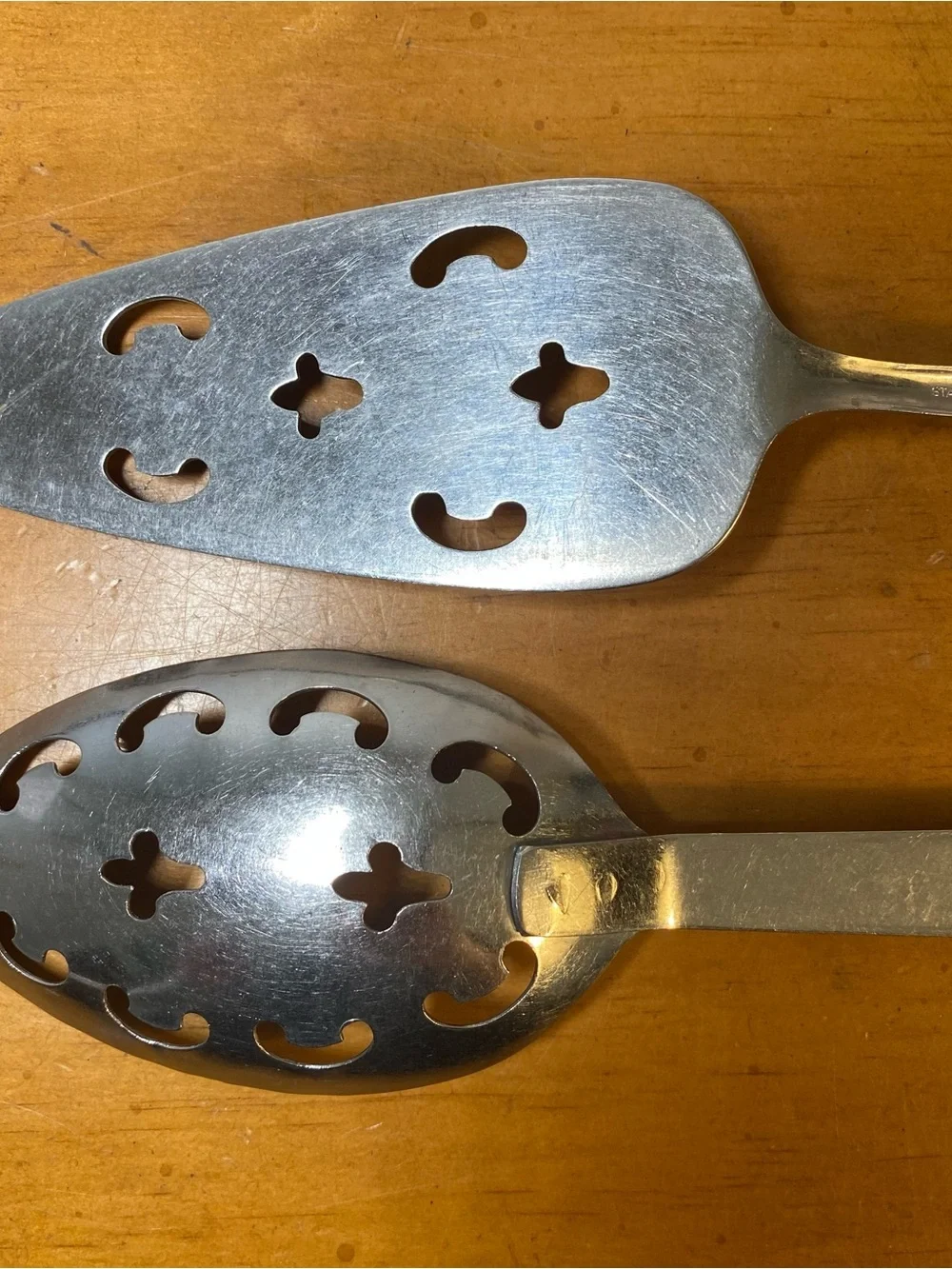 Vintage Stainless Cooking Utensils Starburst Slotted Spoon Cake Pie Server MCM